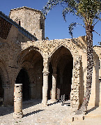 Bedesten, Nikosia (ehemalige Nikolauskirche)